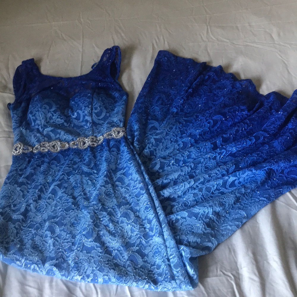 Blue Long lace dress